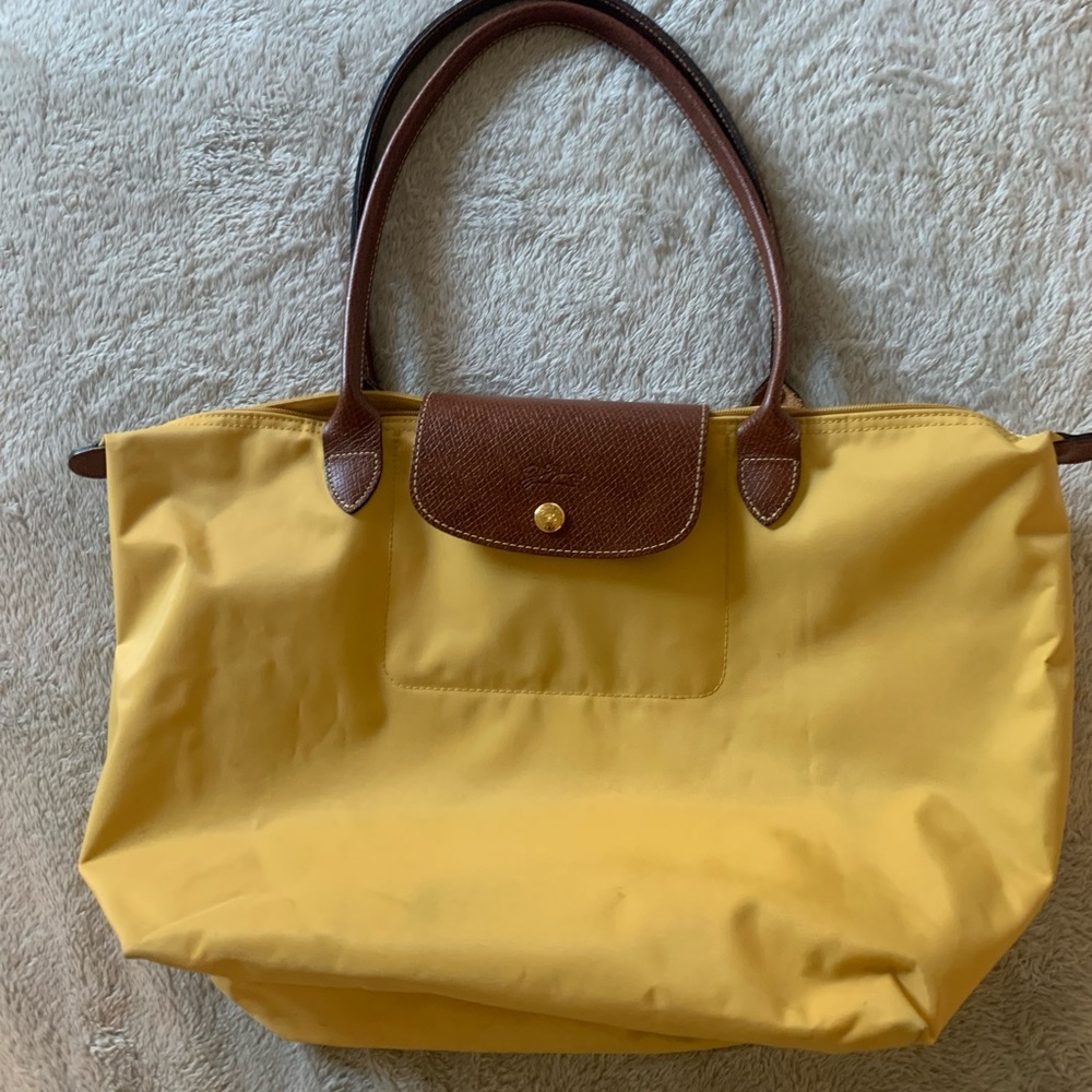 AUTHENTIC YELLOW LONGCHAMP